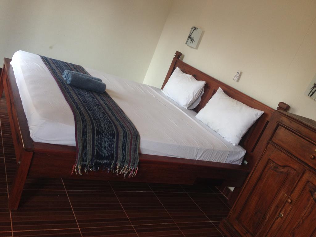 Kuta Bay Homestay エクステリア 写真
