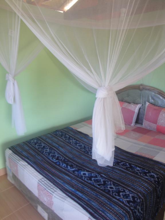 Kuta Bay Homestay エクステリア 写真