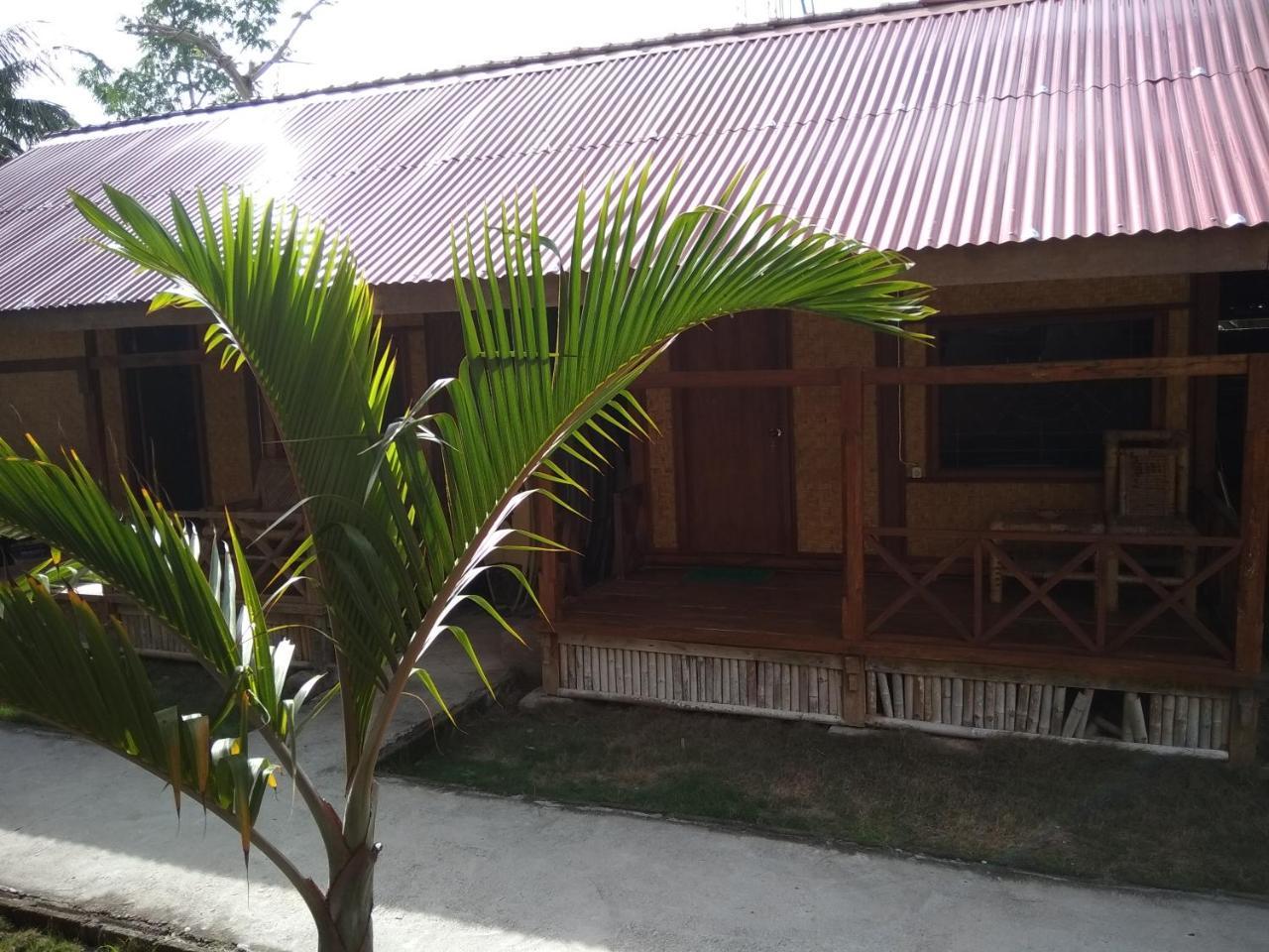 Kuta Bay Homestay エクステリア 写真