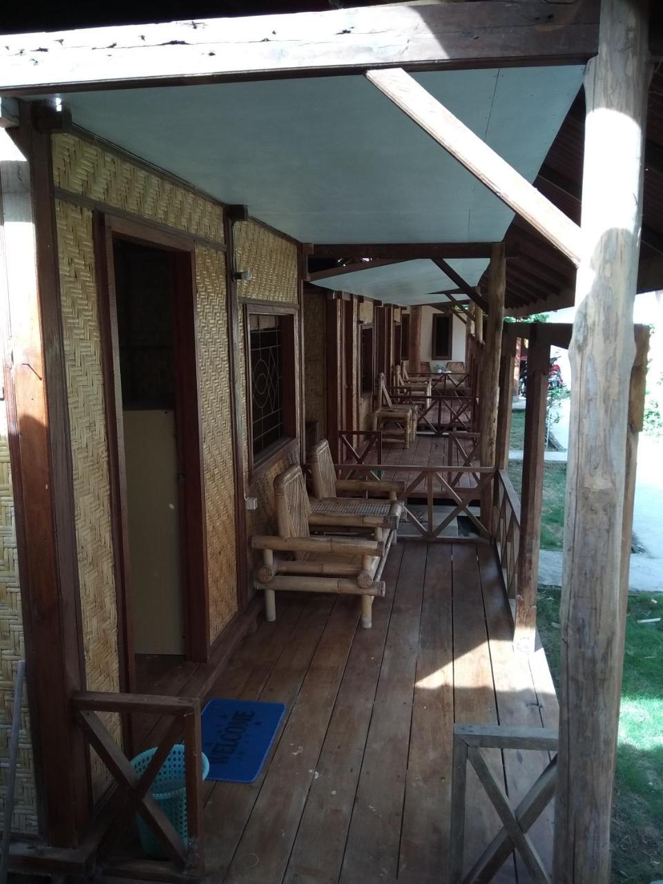 Kuta Bay Homestay エクステリア 写真