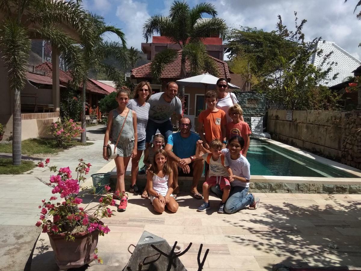 Kuta Bay Homestay エクステリア 写真